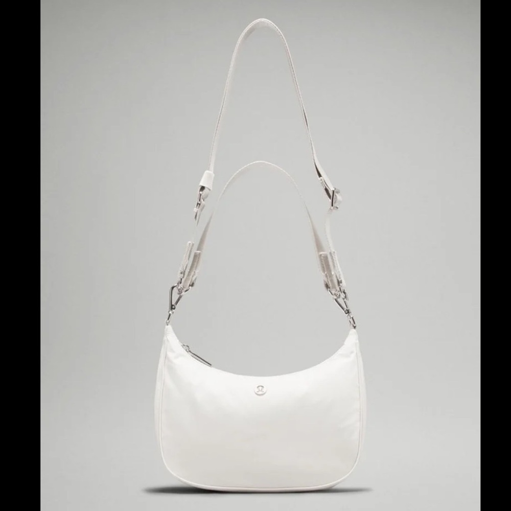 SOLD Lululemon Shoulder Bag 3L SOLD